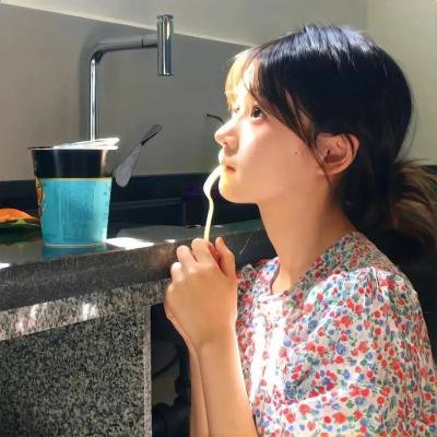 落花飘零